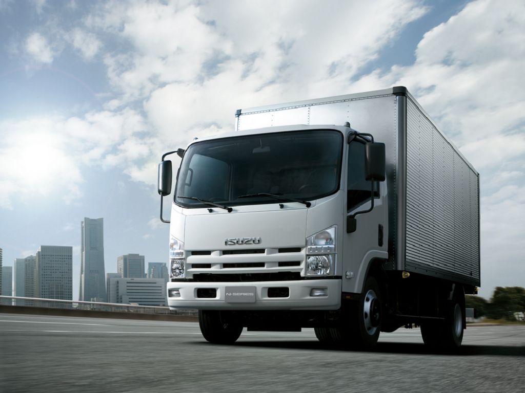 refrigerated-trucks-isuzu-TGL