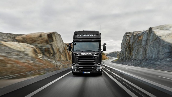 V8 Performance And Redefined Luxury In The Scania R Series