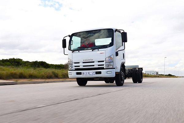 Reliable Isuzu NPR 300 | Truck & Trailer